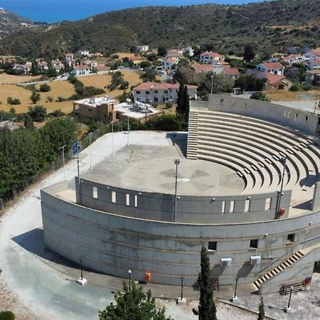 Pissouriana Hotel Apartments Dış mekan fotoğraf