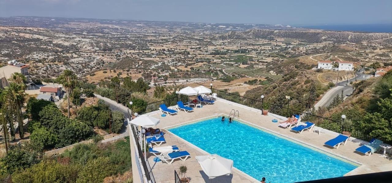 Pissouriana Hotel Apartments Dış mekan fotoğraf