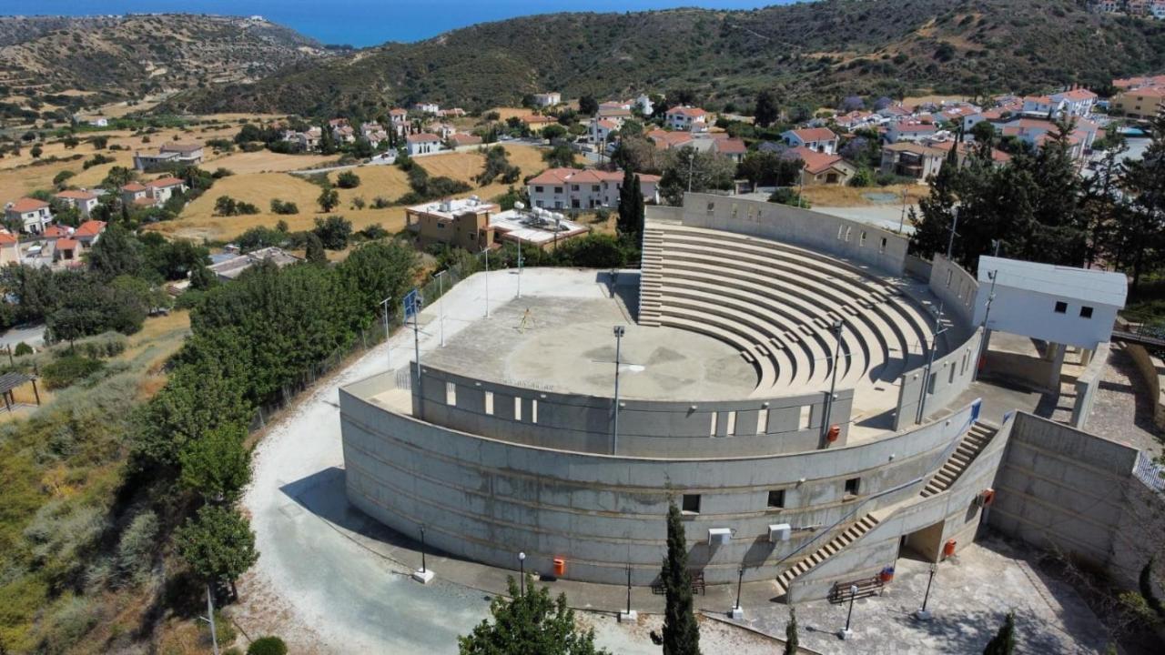 Pissouriana Hotel Apartments Dış mekan fotoğraf