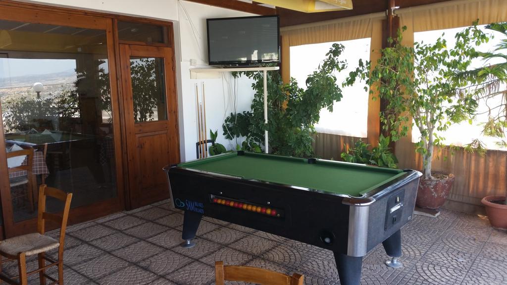 Pissouriana Hotel Apartments Dış mekan fotoğraf